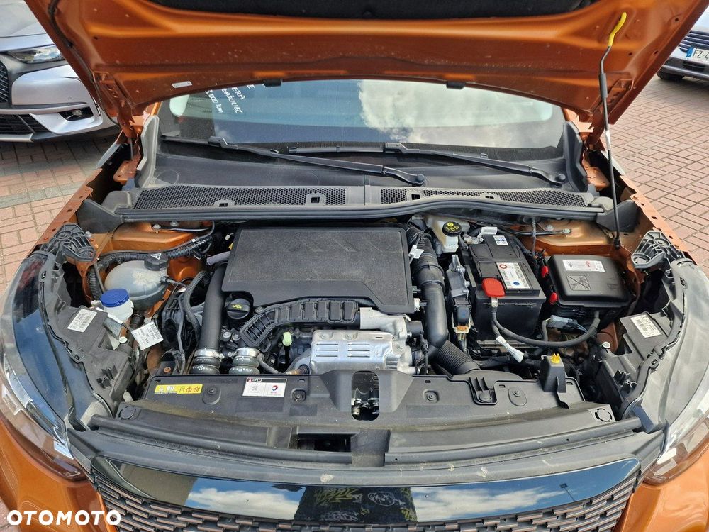 Peugeot 2008 1.2 PureTech Allure Pack S&S EAT8 - 37