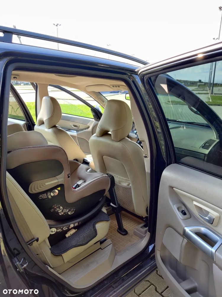 Volvo XC 90 - 12