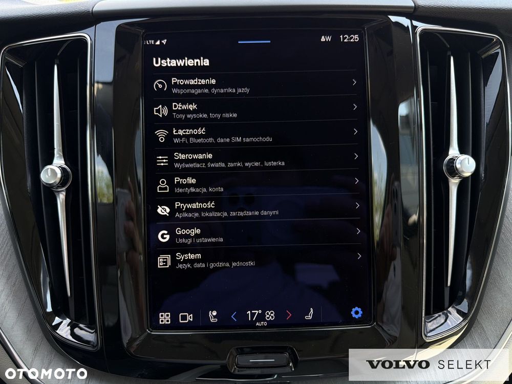 Volvo XC 60 - 25