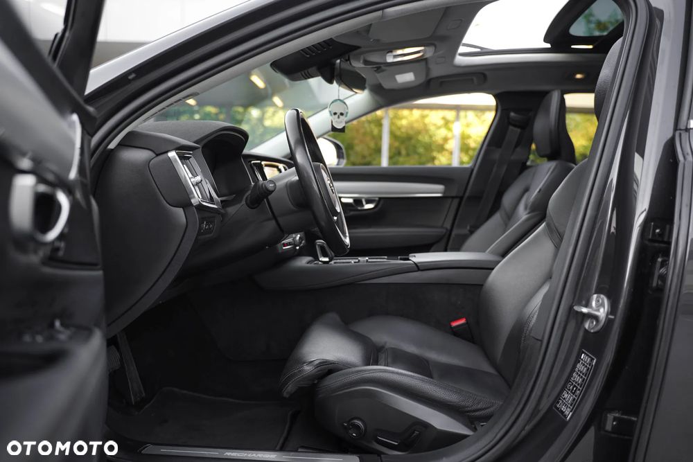 Volvo V90 - 14