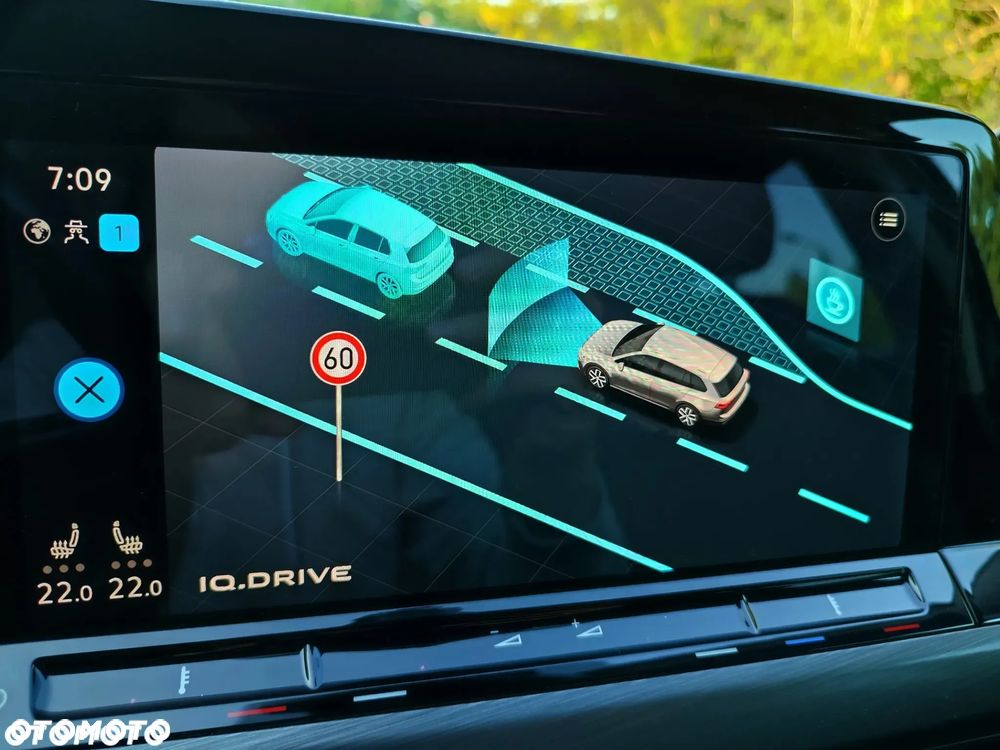 Volkswagen Golf 2.0 TDI Style - 34