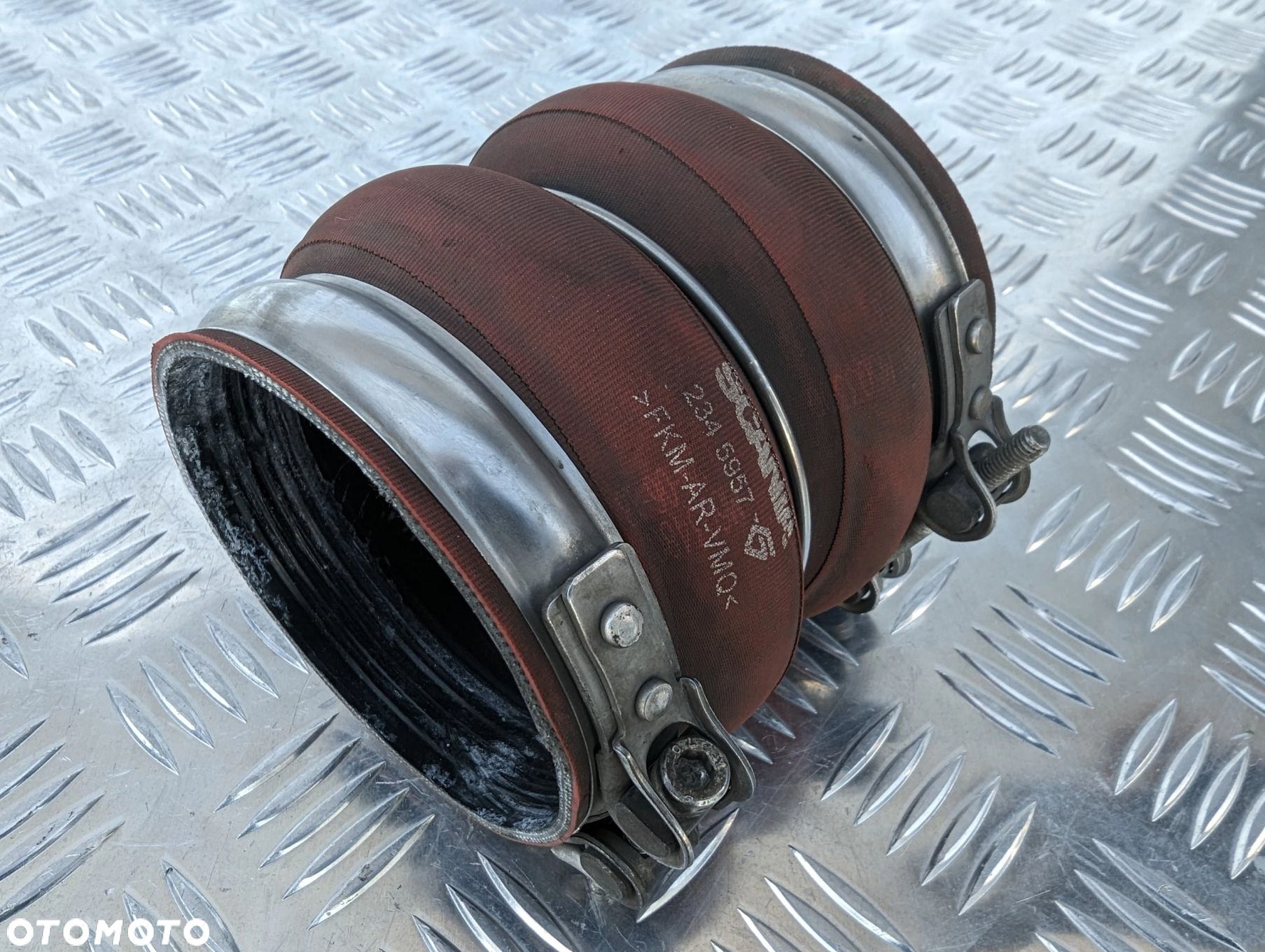 RURA GUMA ŁĄCZNIK INTERCOOLERA SCANIA P NTG - 3