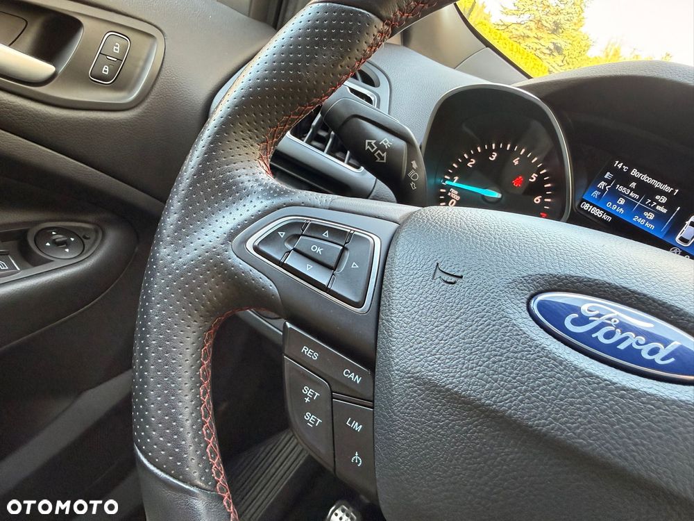 Ford Kuga 1.5 EcoBoost FWD ST-Line ASS - 17