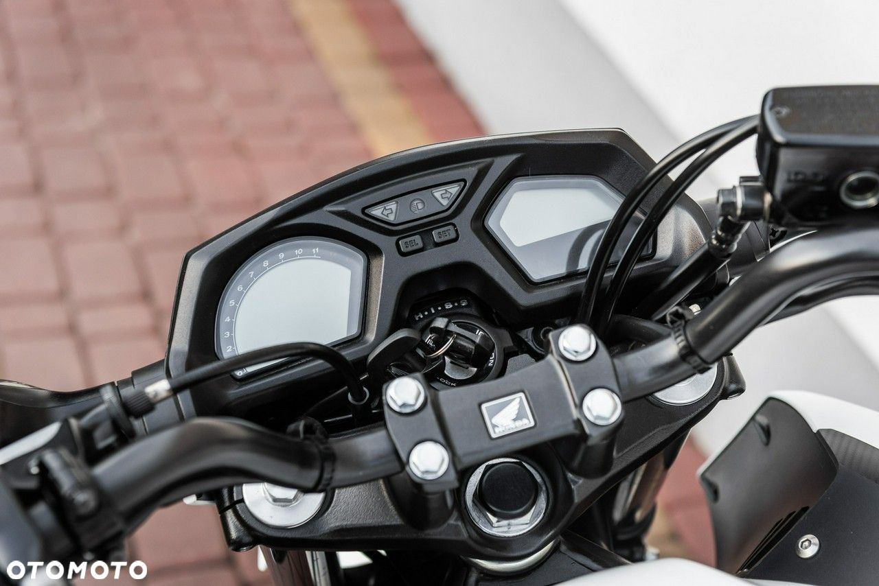 Honda CB - 9