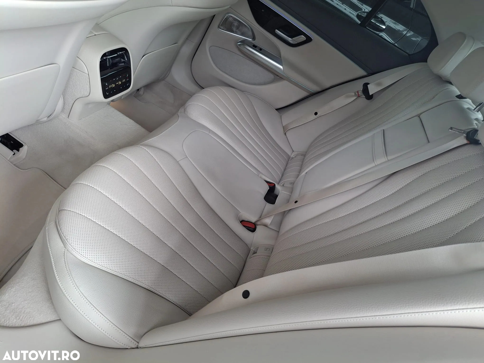 Mercedes-Benz E 200 MHEV 4MATIC Aut. - 16
