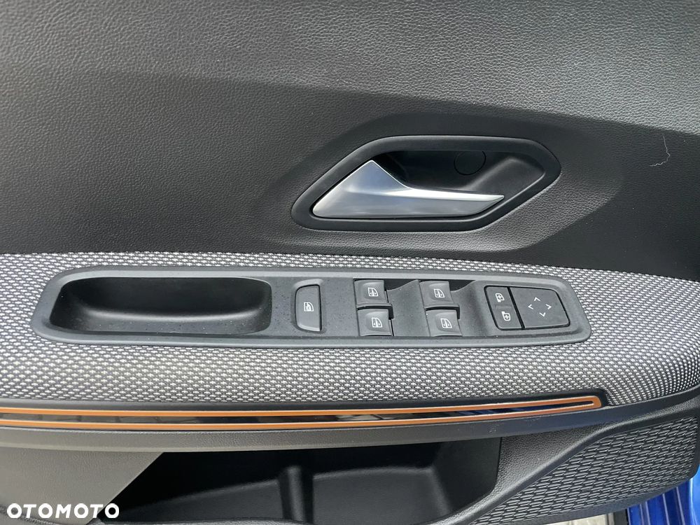 Dacia Sandero Stepway 1.0 TCe Comfort CVT - 10