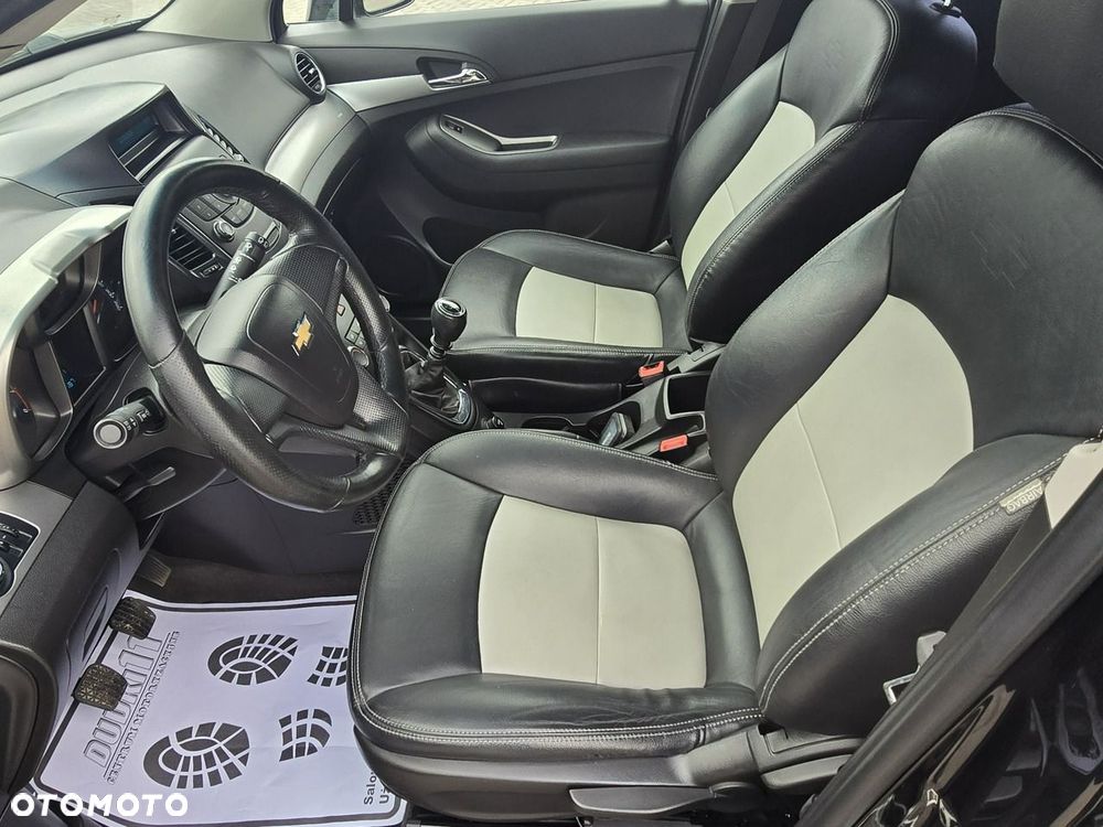 Chevrolet Orlando - 13