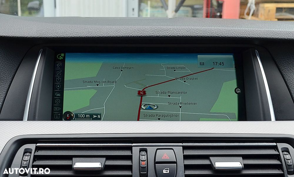 BMW Seria 5 520d xDrive Aut. - 15