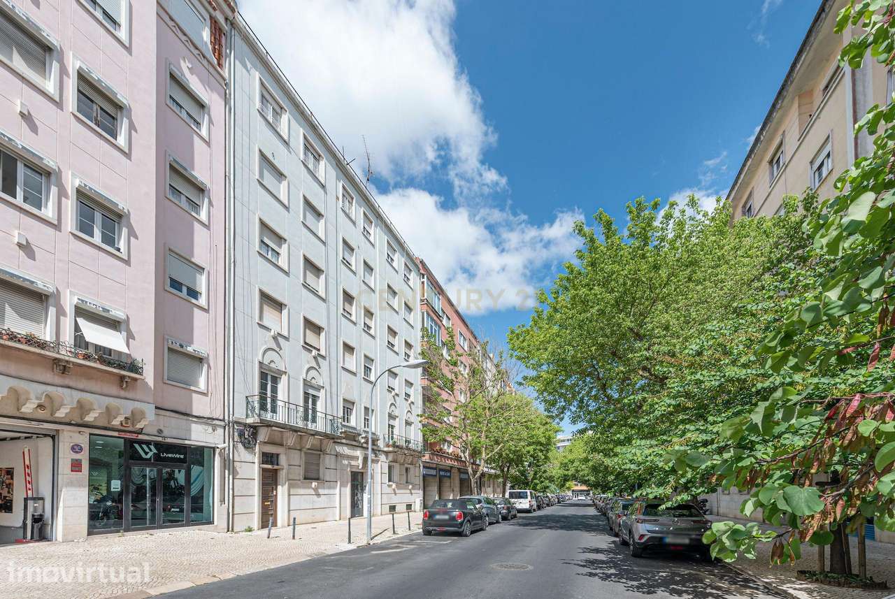 Apartamento T3+1 para venda em Roma-Areeiro - Grande imagem: 2/35