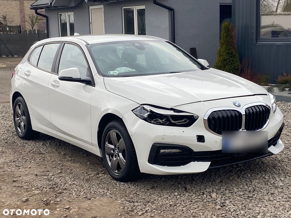 BMW Seria 1 118i - 13