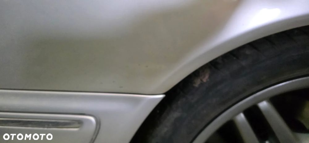 Mercedes-Benz Klasa E - 7