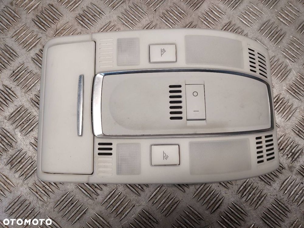 LAMPKA PODSUFITKI AUDI A6 C6 4F0947135N 4F1035711C - 2