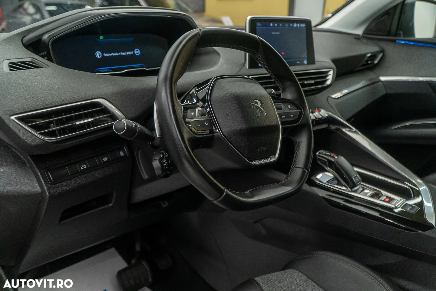 Peugeot 3008 1.2 PureTech S&S EAT8 Allure - 7