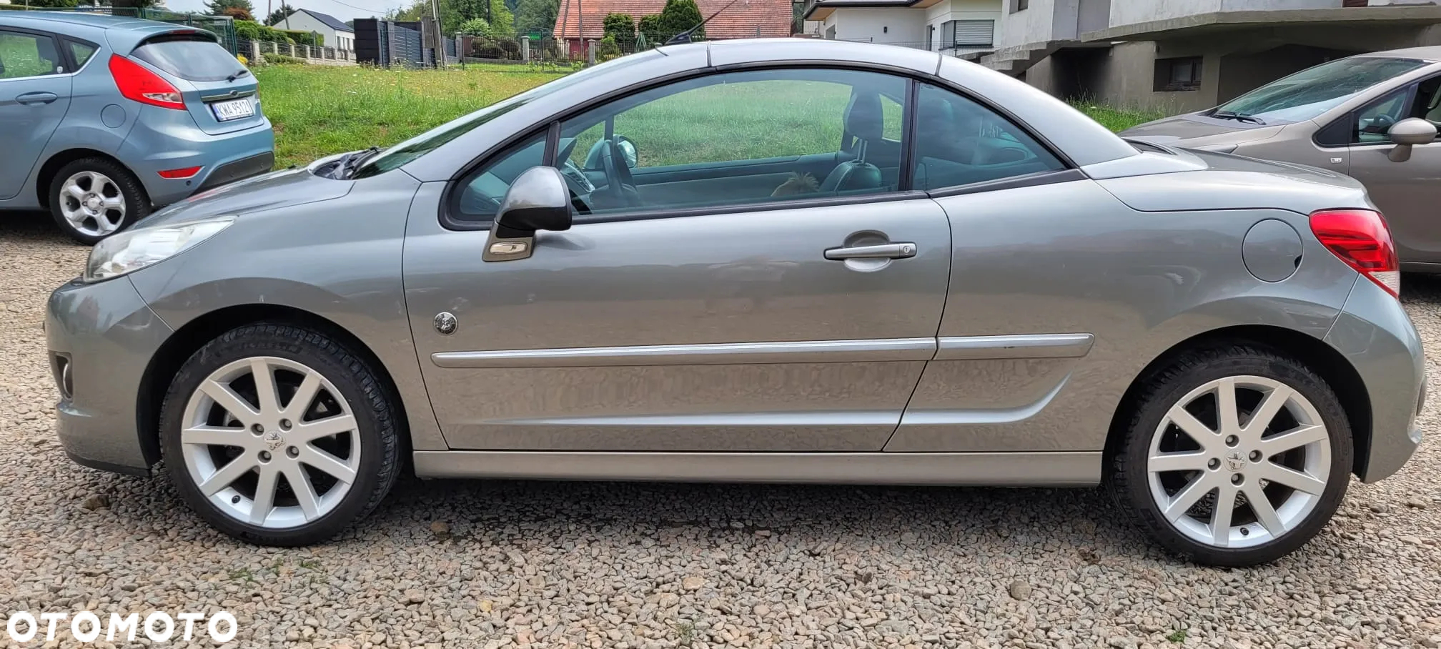 Peugeot 207 CC 1.6 Intense - 17