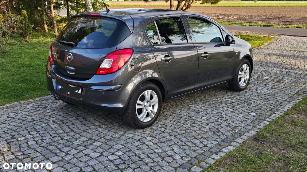 Opel Corsa 1.4 16V Color Elegance - 3