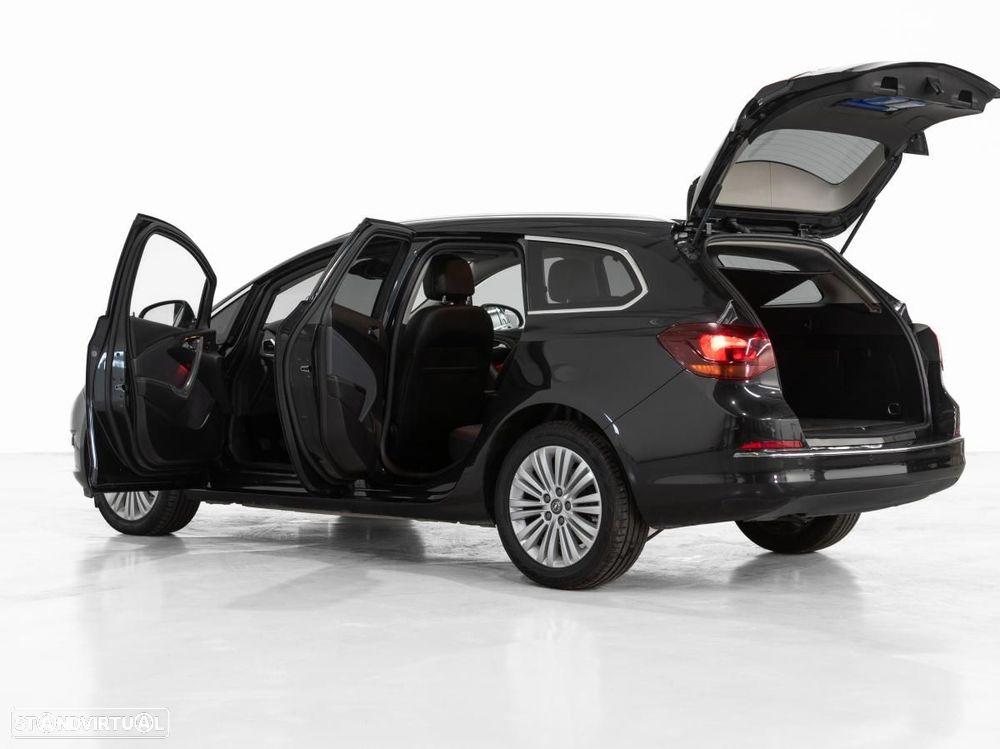 Opel Astra Sports Tourer - 5