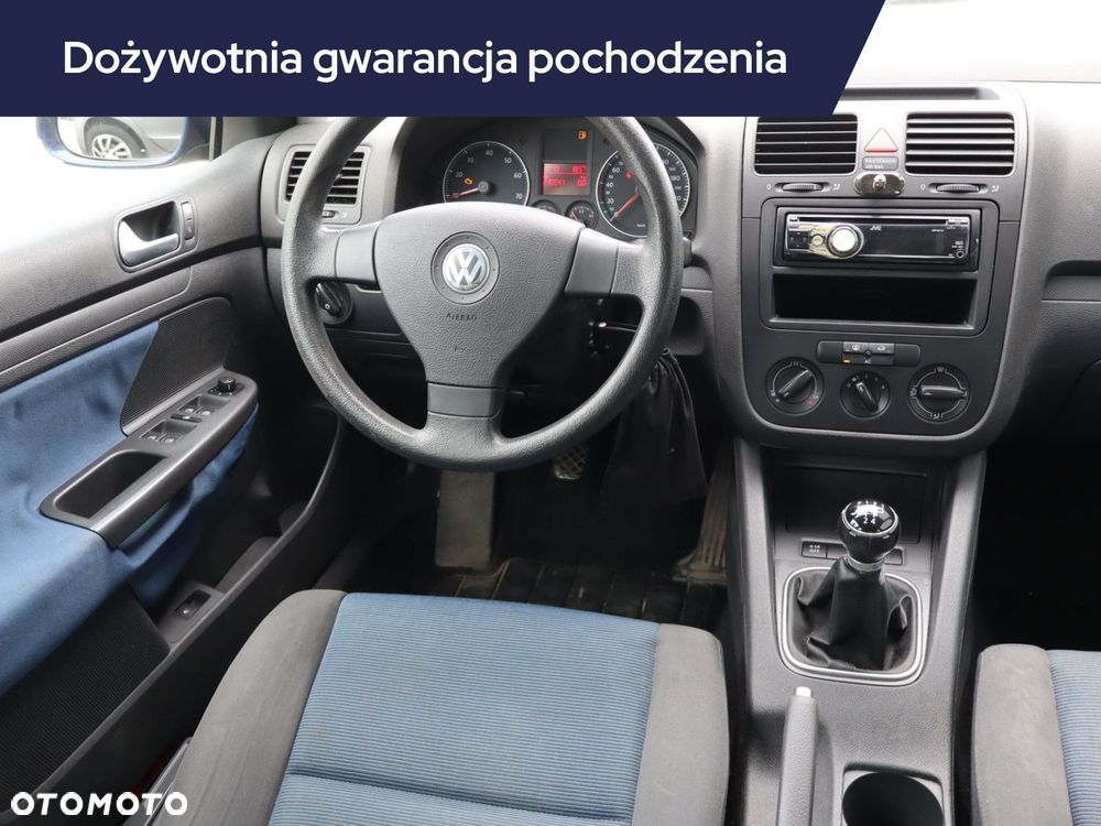 Volkswagen Golf - 9