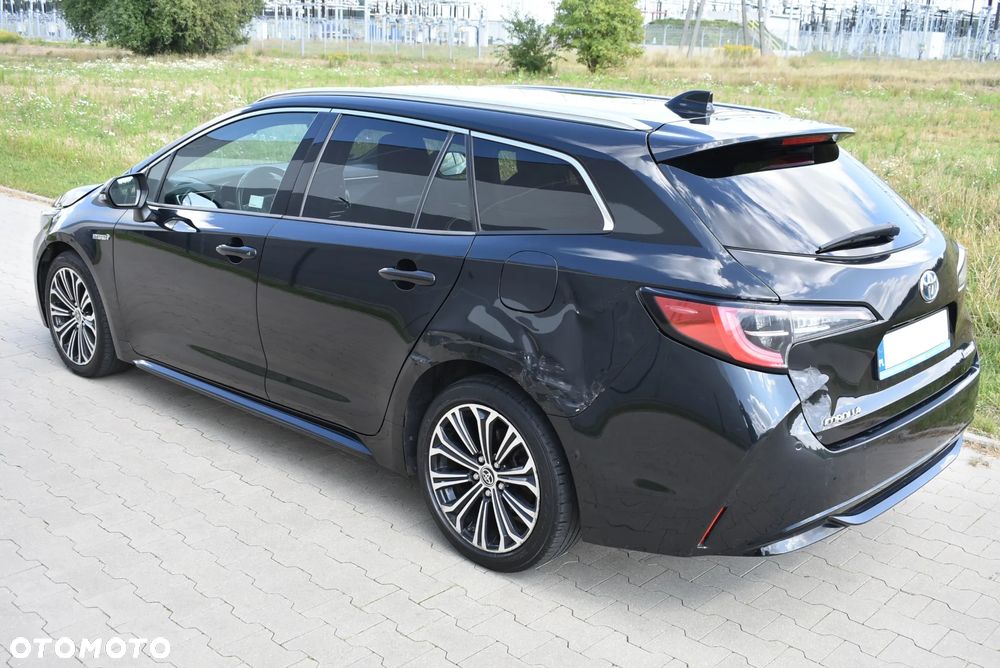 Toyota Corolla 2.0 Hybrid Executive - 3