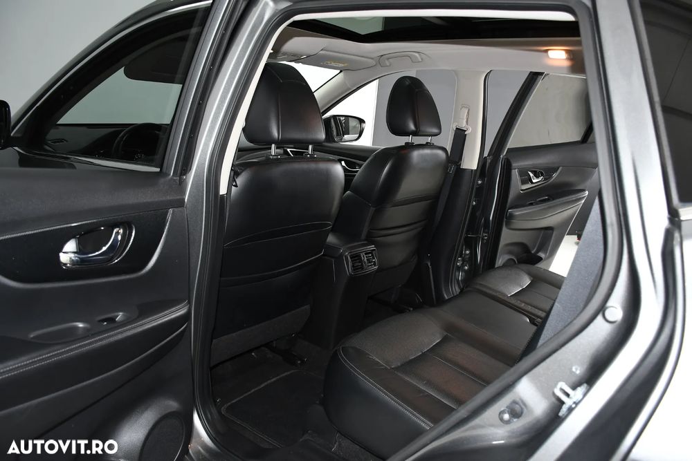 Nissan X-Trail 1.6 dCi Xtronic Tekna - 15