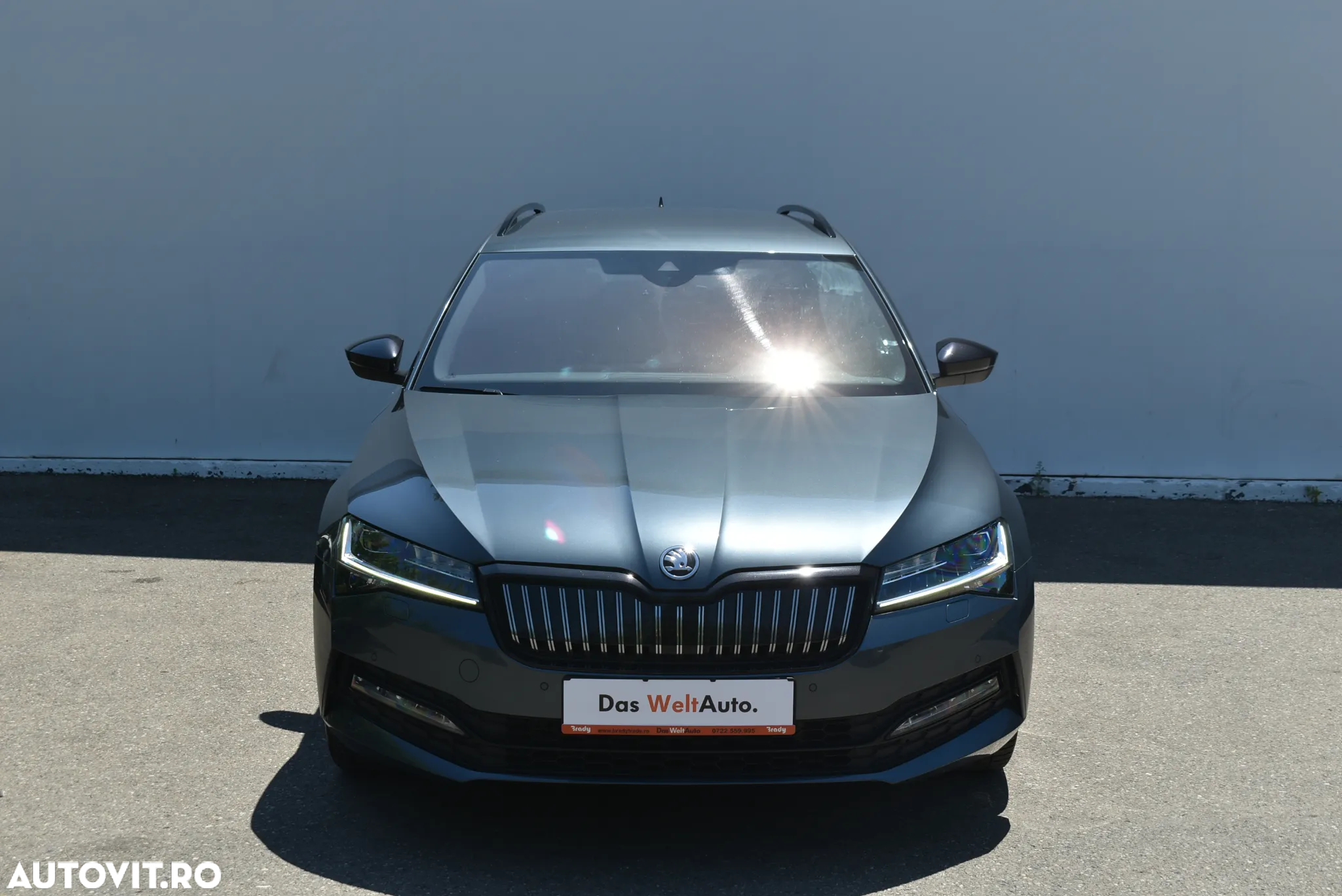 Skoda Superb Combi 1.4 TSI iV DSG Sportline - 8