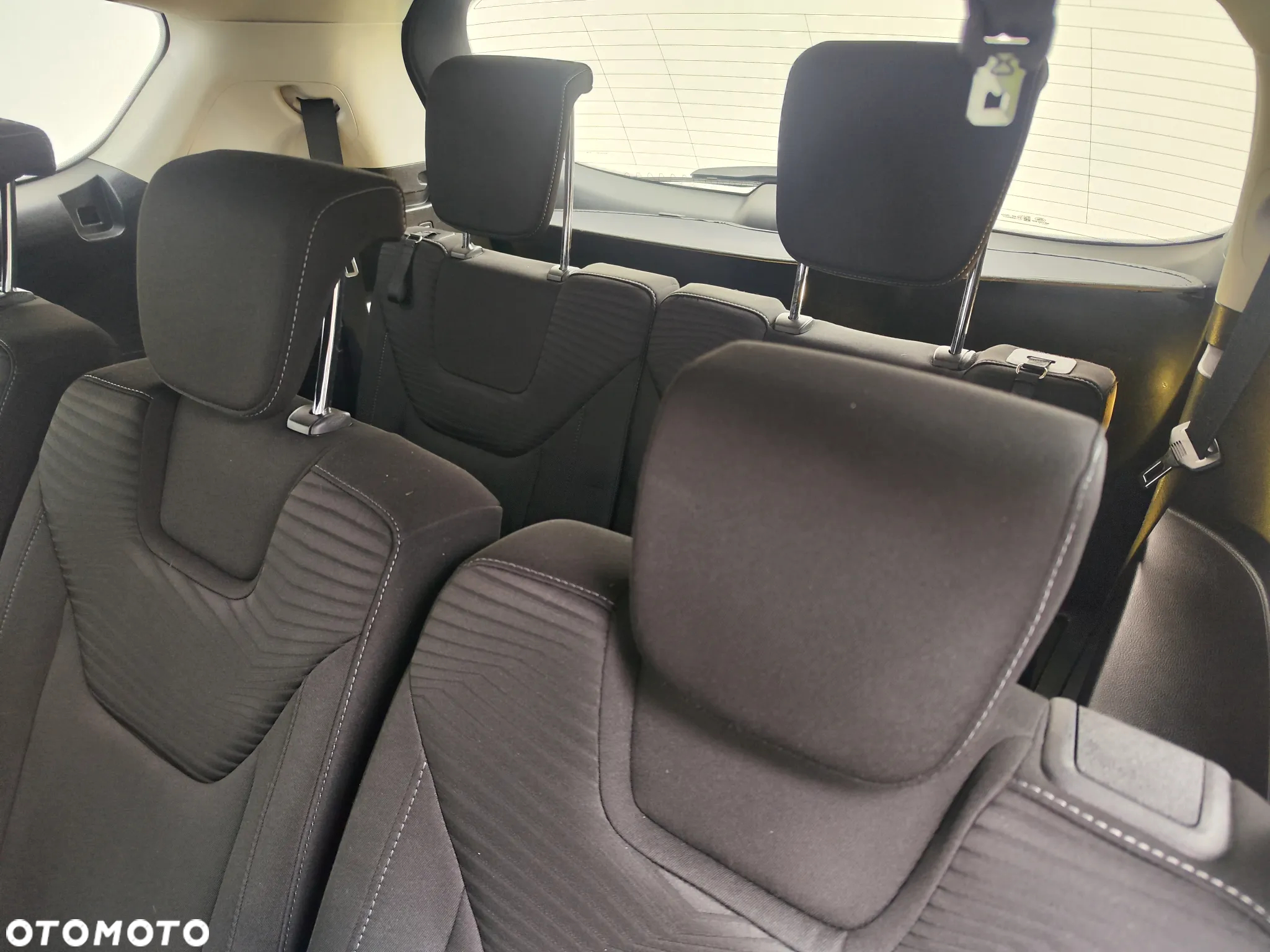 Ford S-Max 2.0 TDCi Trend - 22