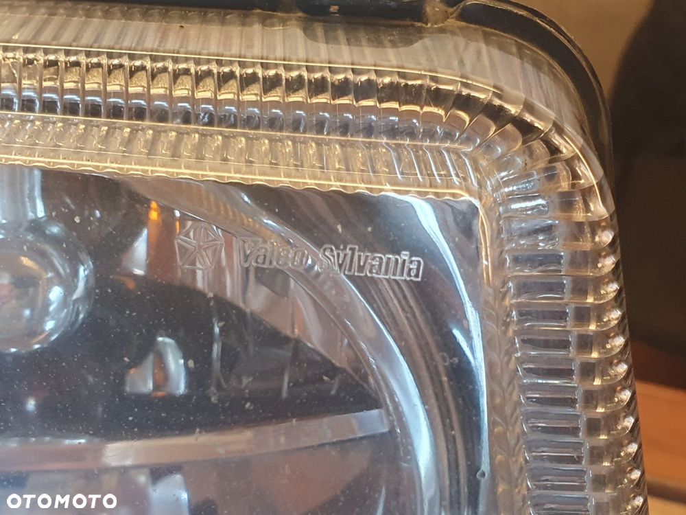 REFLEKTOR LEWY CHRYSLER 300C XENON EUROPA - 11