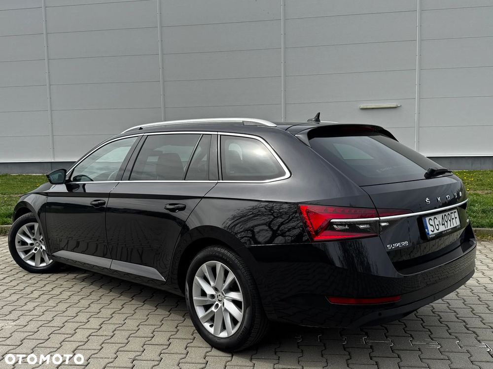 Skoda Superb 2.0 TDI SCR 4x4 Style DSG - 4
