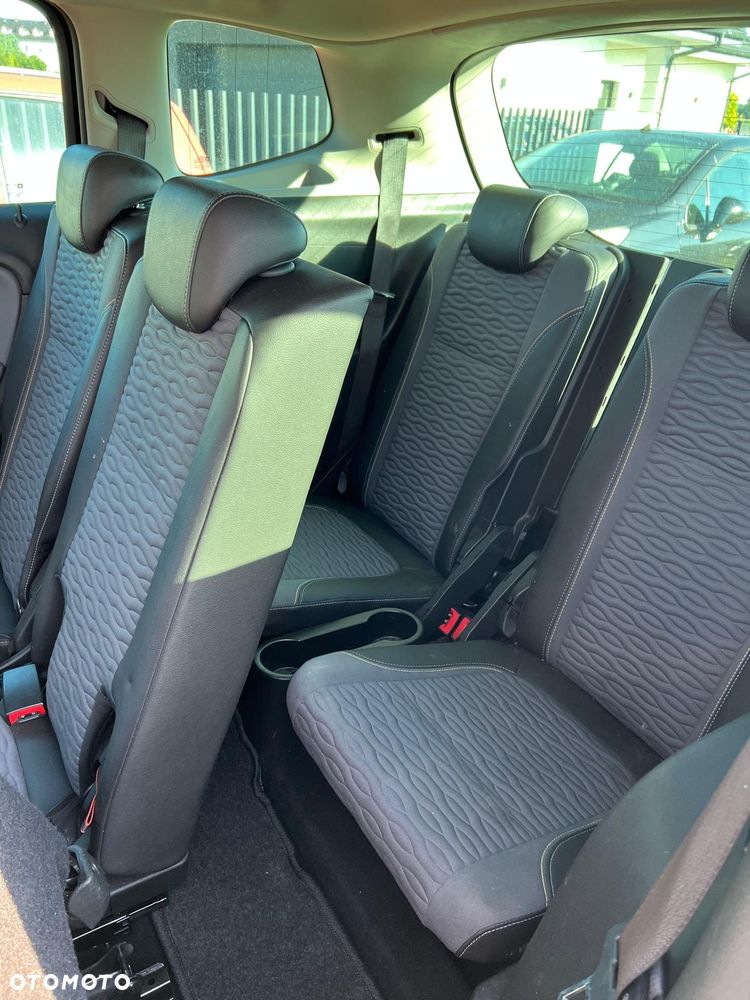 Opel Zafira - 12