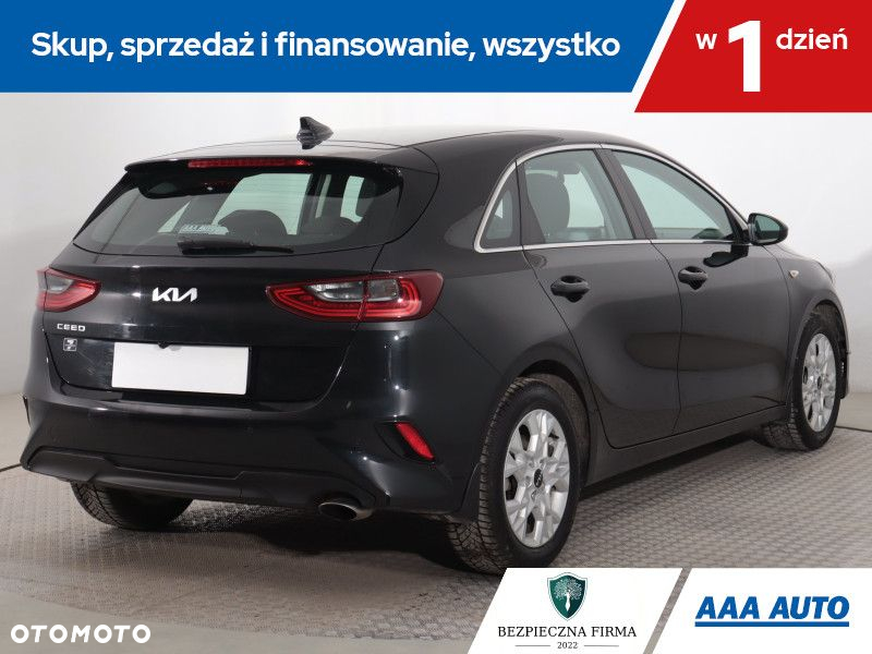 Kia Ceed - 6