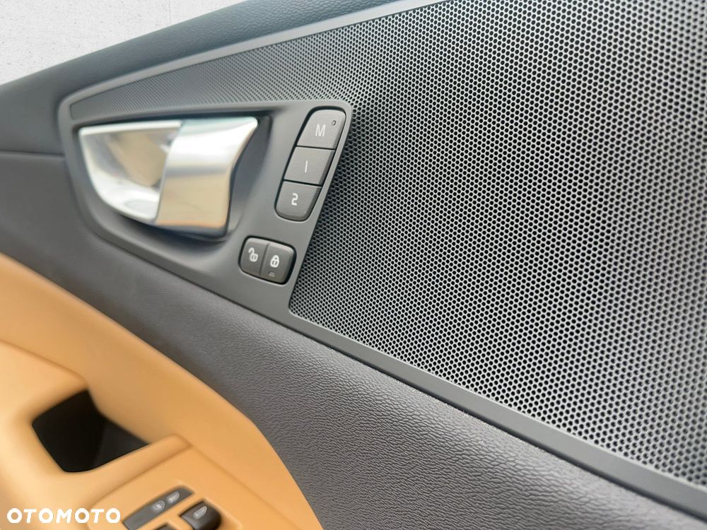 Volvo XC 60 - 10