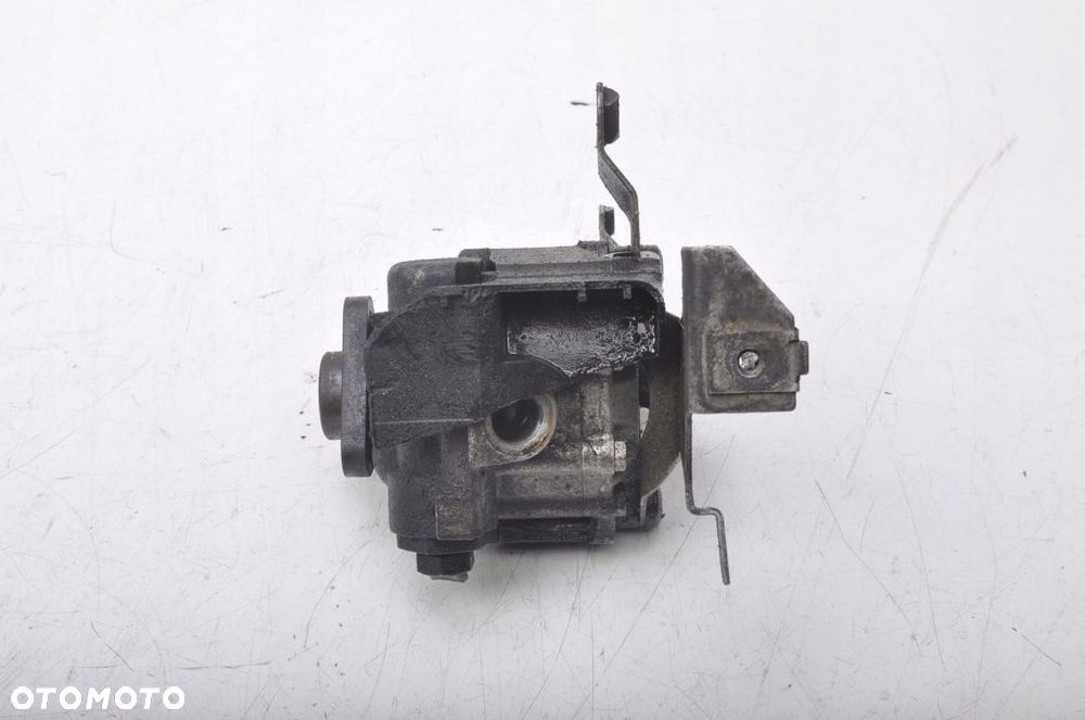 BMW E83 2.0 D POMPA WSPOMAGANIA 7692974536 - 3