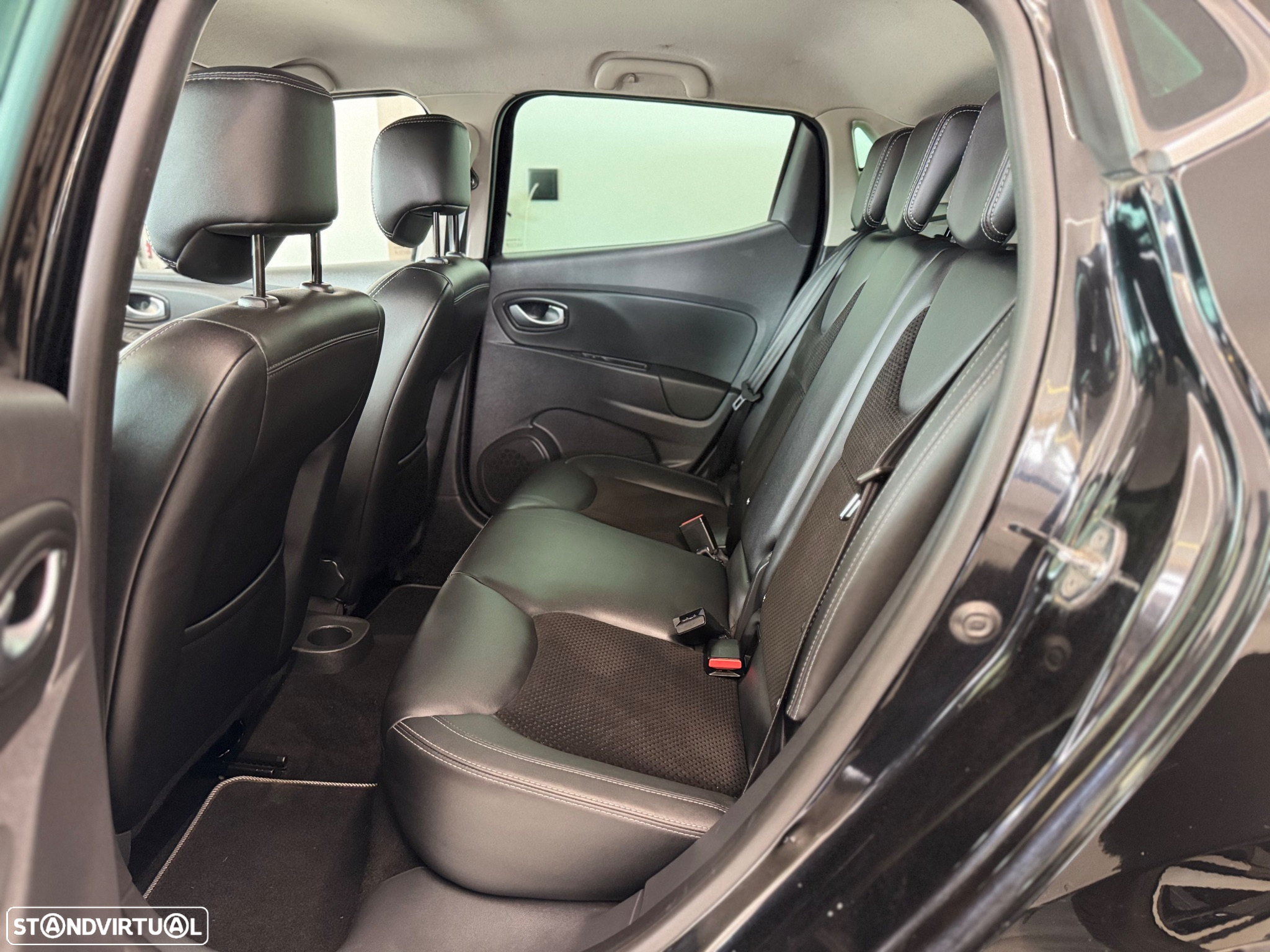 Renault Clio (Energy) dCi 90 Bose Edition - 10