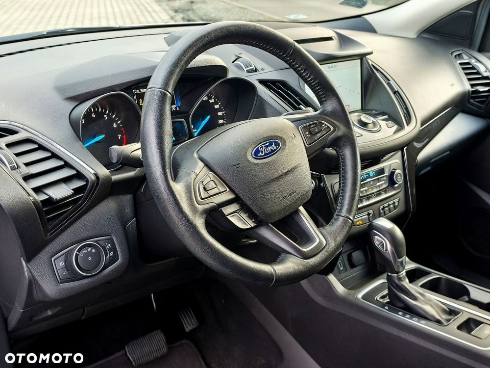 Ford Escape 2.0 EcoBoost AWD Titanium - 22