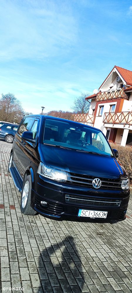 Volkswagen Multivan - 1