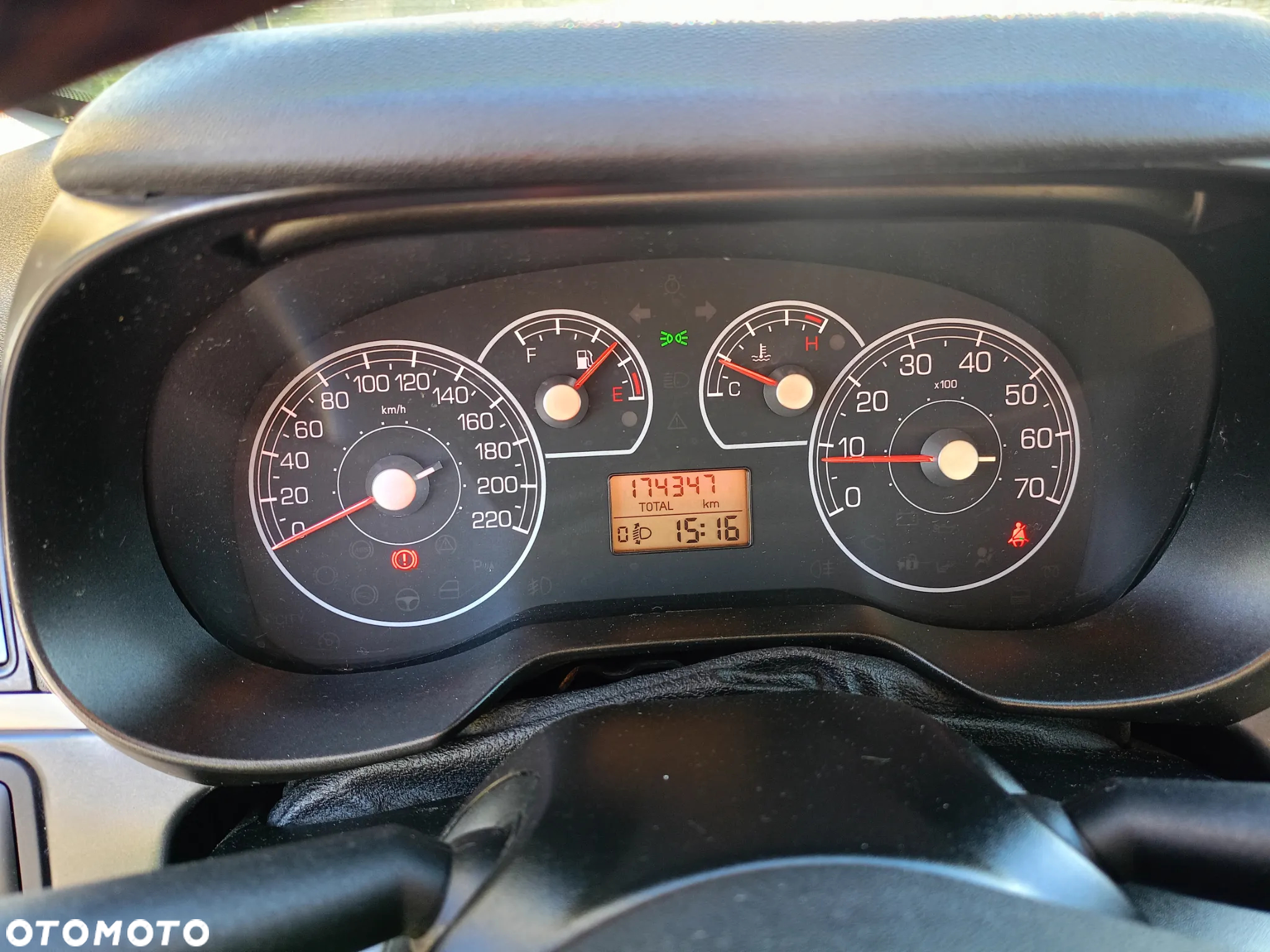 Fiat Grande Punto 1.4 16V Sport - 17