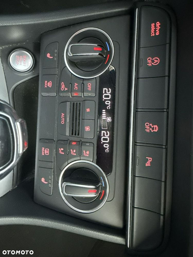 Audi Q3 - 21