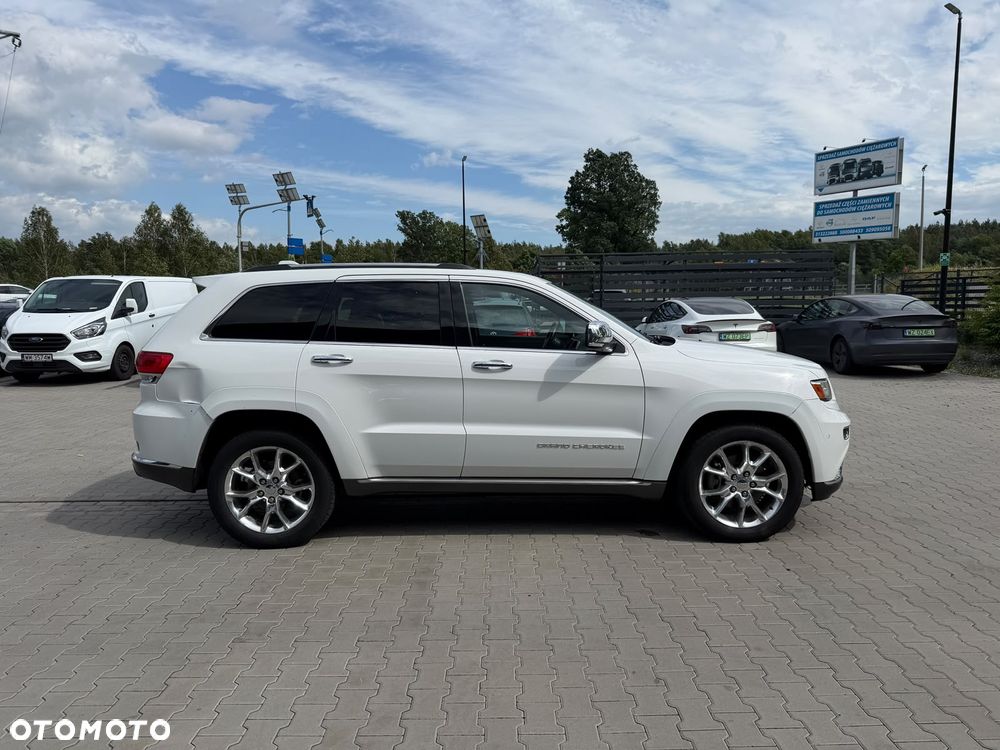 Jeep Grand Cherokee - 10