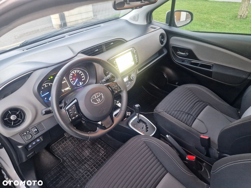 Toyota Yaris - 9