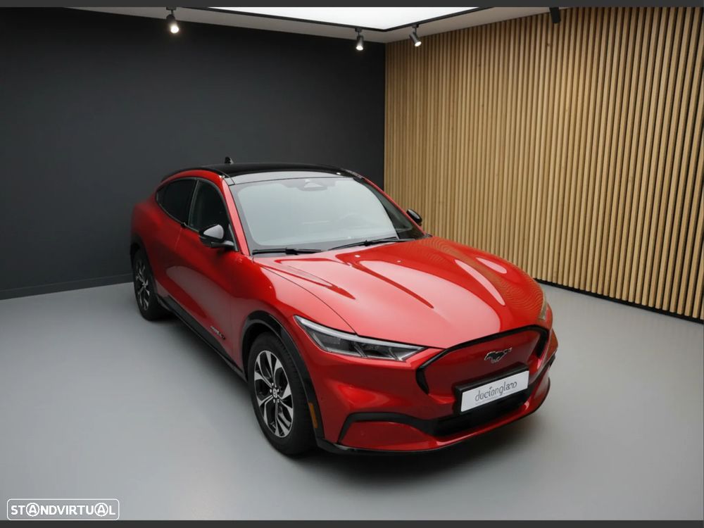 Ford Mustang Mach-E Alargada - 10