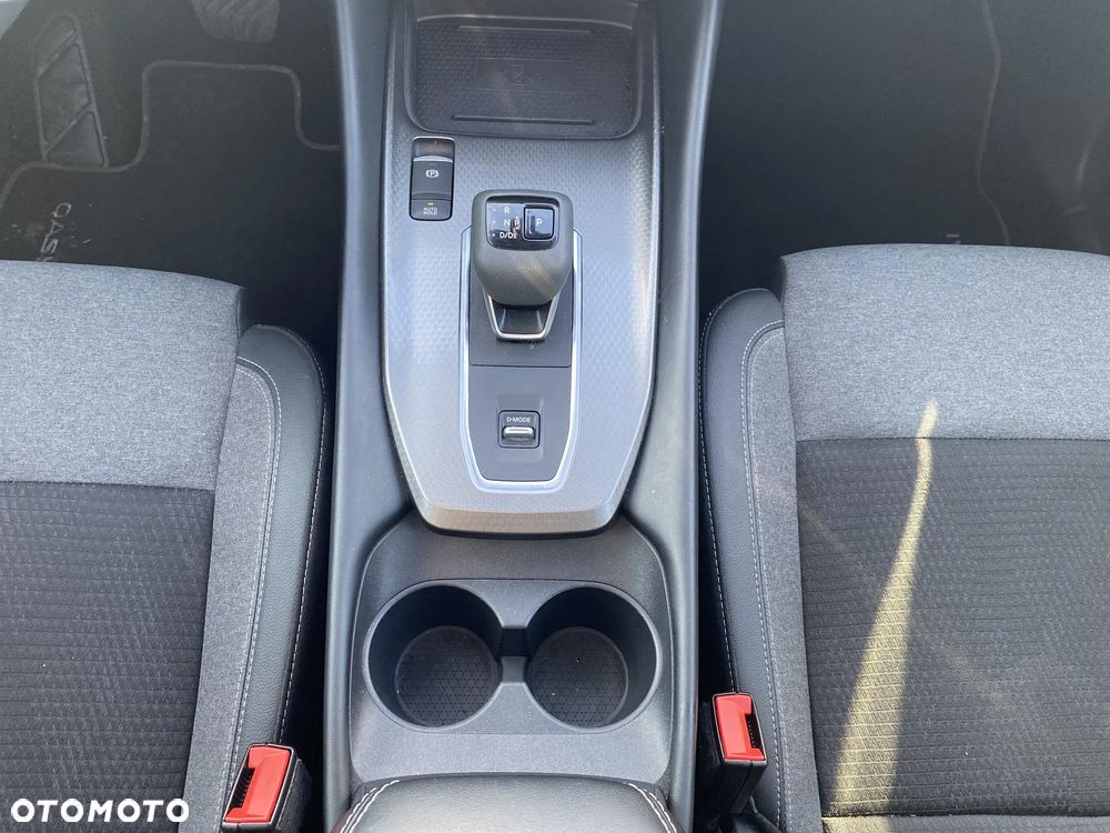 Nissan Qashqai 1.3 DIG-T MHEV N-Connecta Xtronic - 17