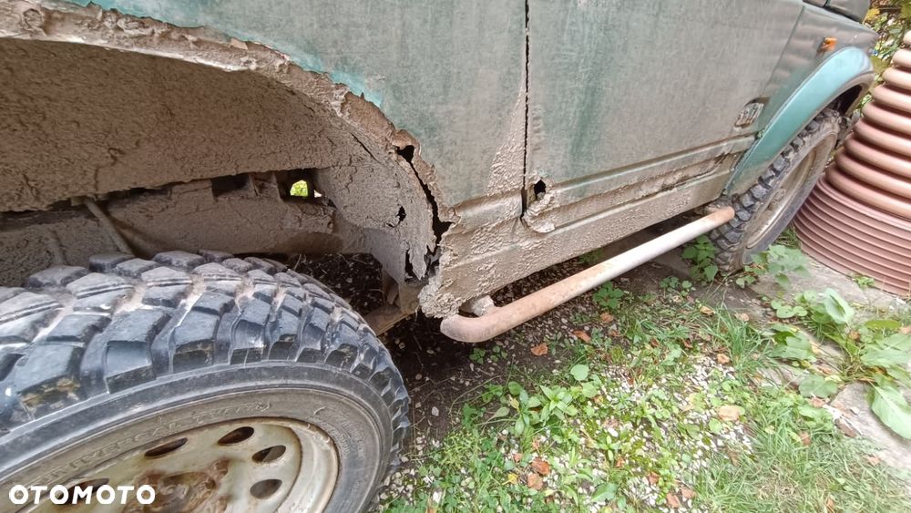 Suzuki Samurai 1993 photo 5