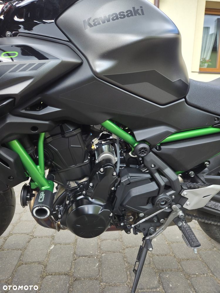 Kawasaki Z - 6