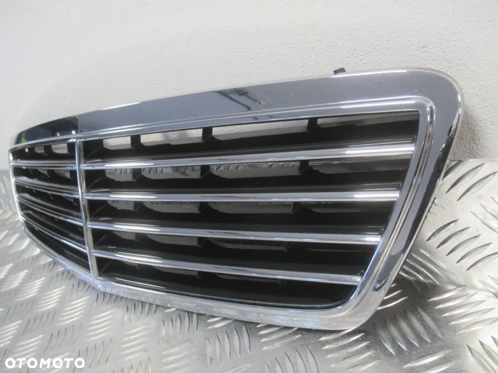 GRILL GRIL ATRAPA MERCEDES C-KLASA W203 2000-2004 - 8