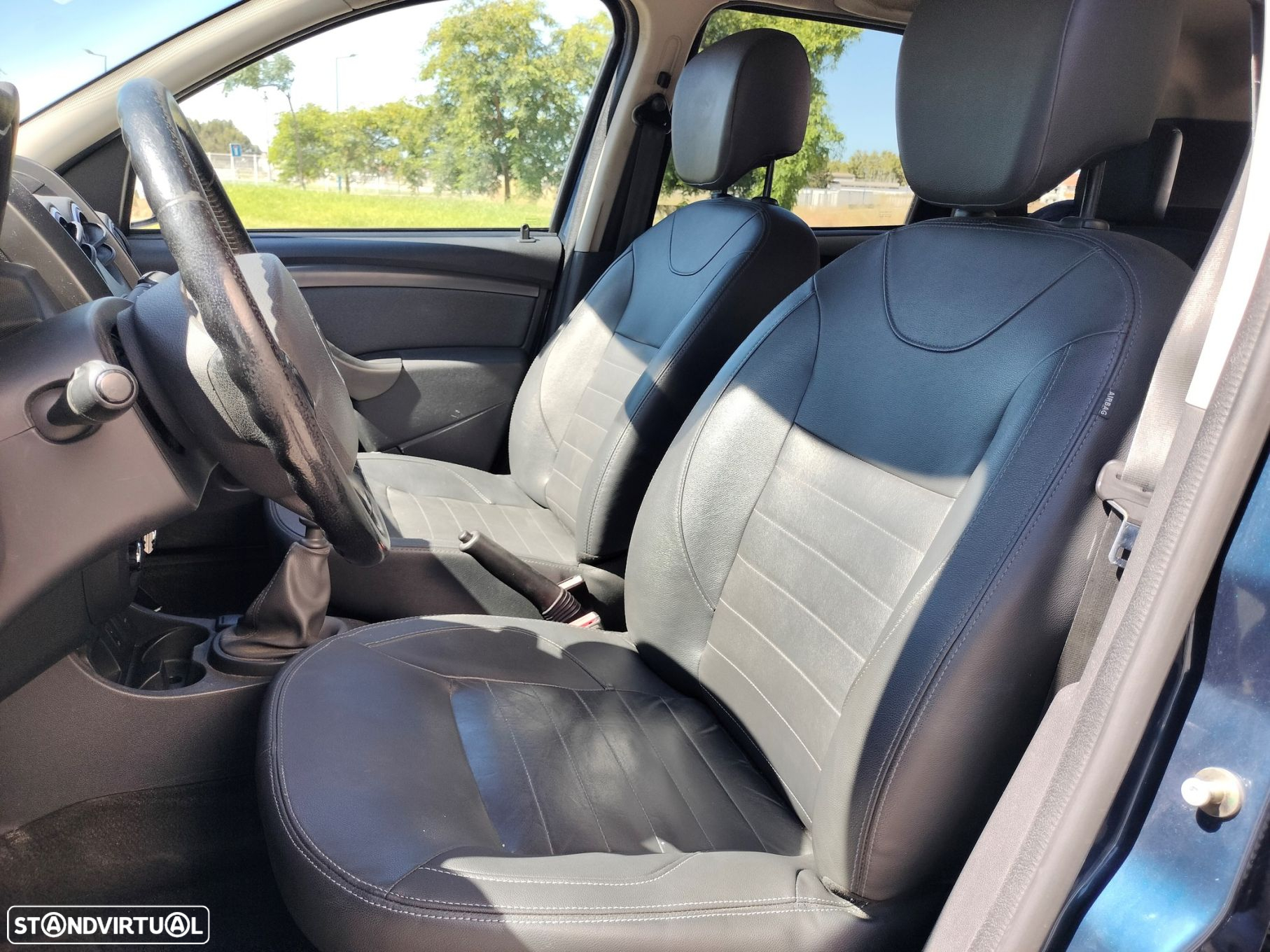 Dacia Duster 1.5 dCi Prestige - 12