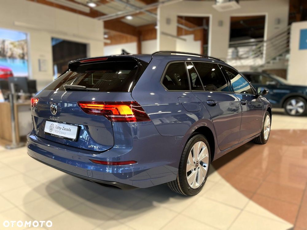 Volkswagen Golf Variant - 32