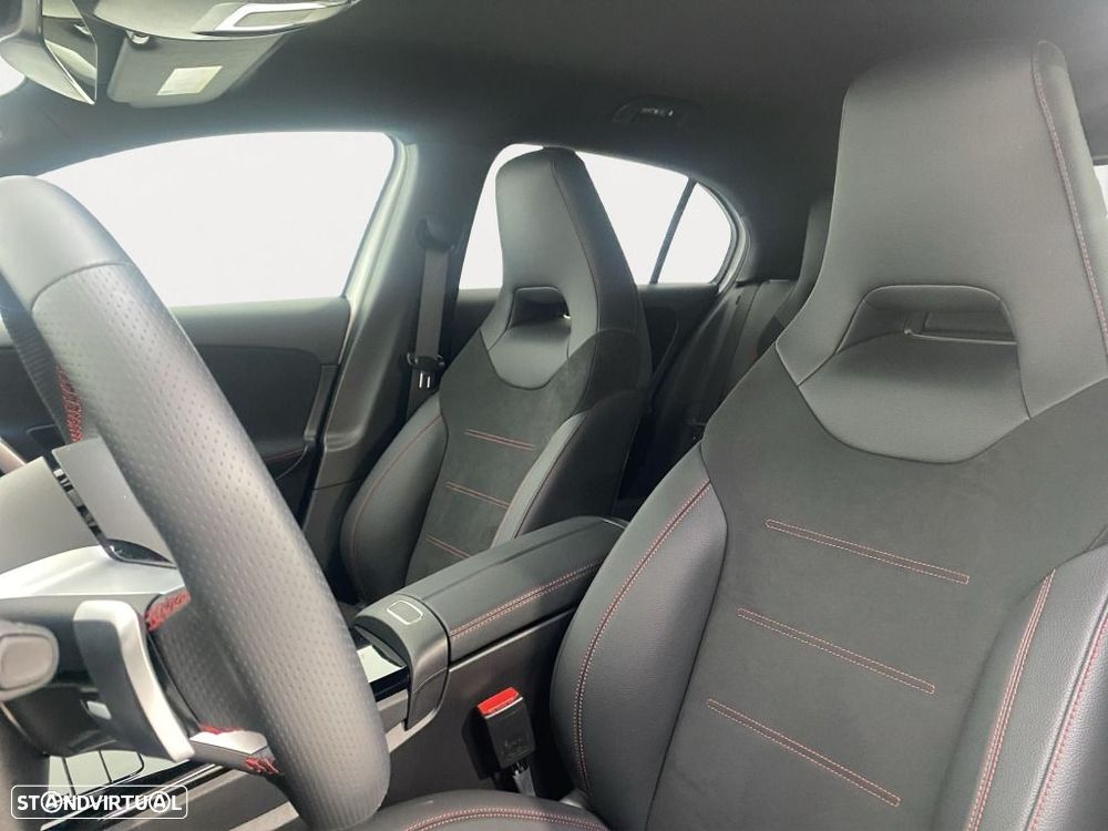 Mercedes-Benz A 250 e - 7