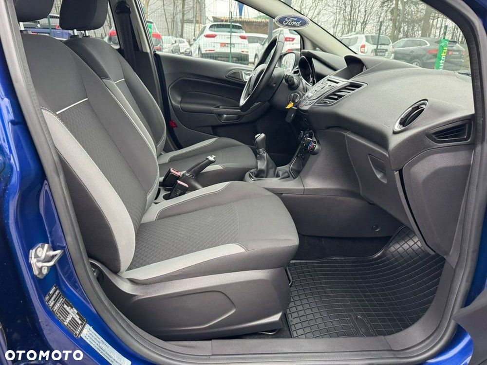 Ford Fiesta 1.25 Silver X - 32