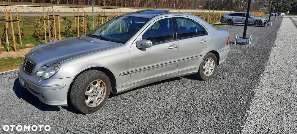 Mercedes-Benz Klasa C 200 T Kompressor Avantgarde - 11