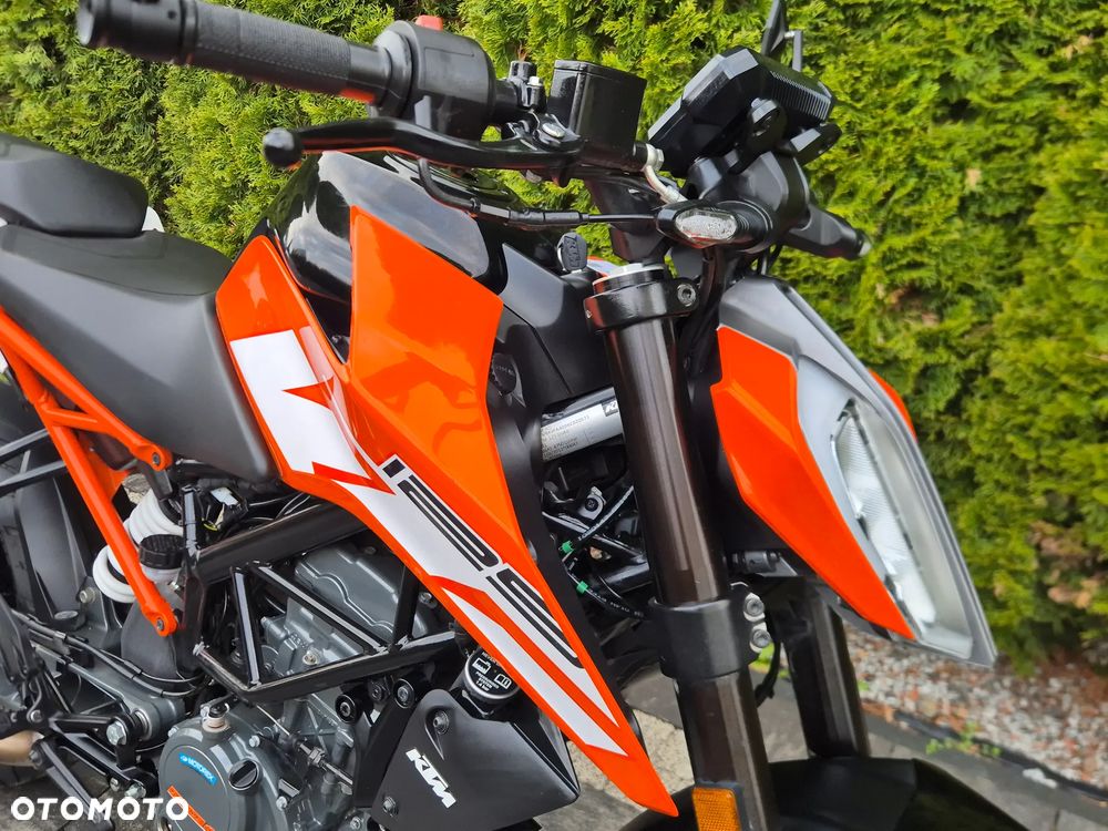 KTM Duke 125 - 13