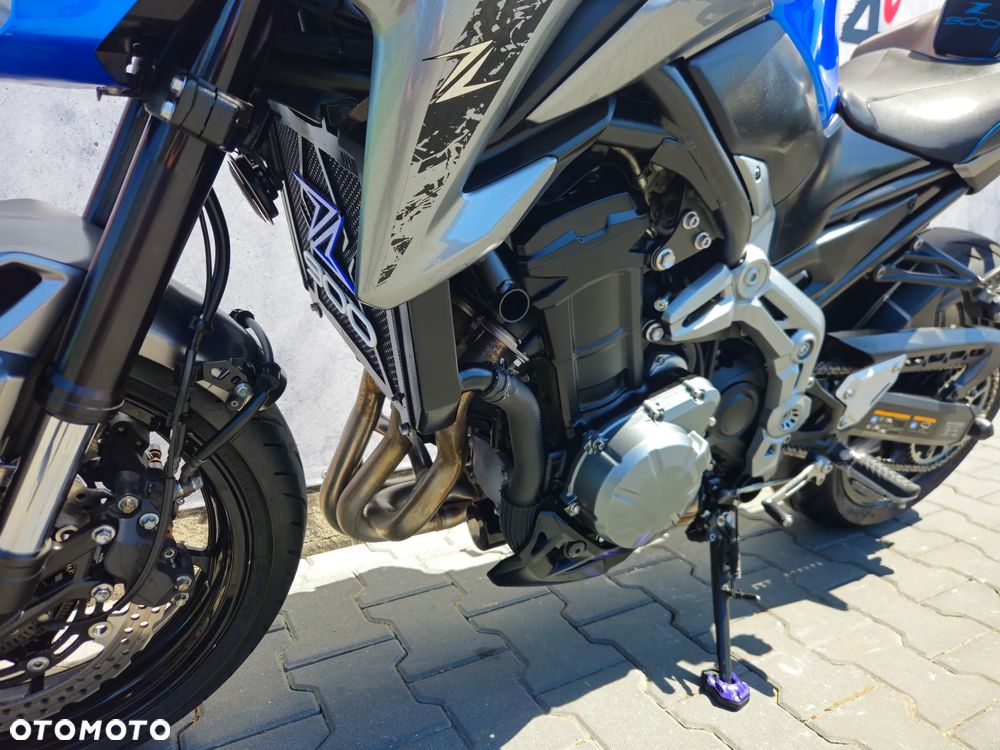 Kawasaki Z 900 - 11